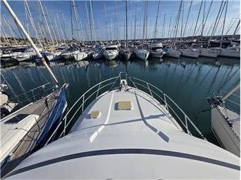 Bertram Yachts Bertram 390 Convertible