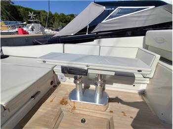 Magnum Marine MAGNUM 38