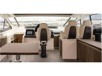 Pershing Pershing 62