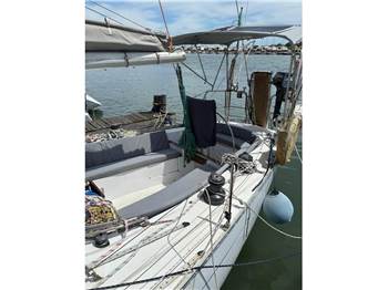 Fiberglass Orca 43