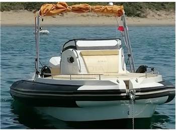 Est Point Marine Samuel 25