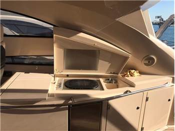 Sunseeker Portofino 53