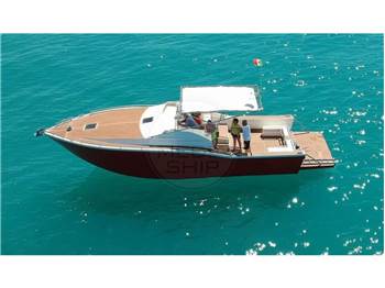 V Yacht V40