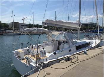 Beneteau OCEANIS 38.1