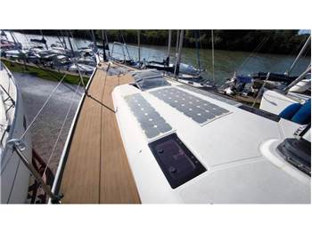 Salona 44