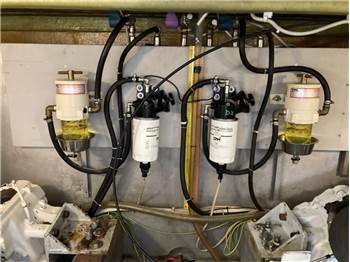 Cantieri Di Livorno Space 36 Fly