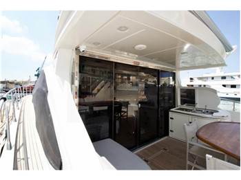 Azimut 62S