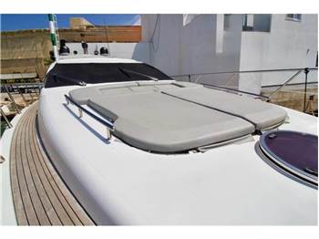 Azimut 62S