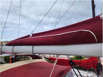 Delphia Yachts Delphia 40