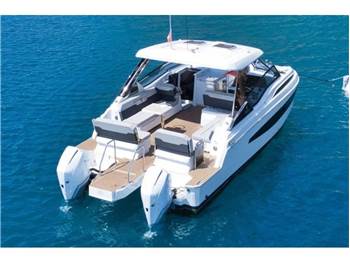 Aquila Power Catamarans Aquila 32 Sport