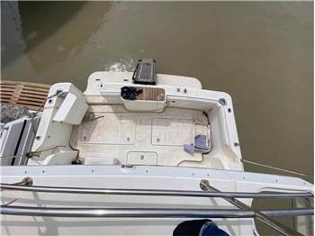 Silverton 38
