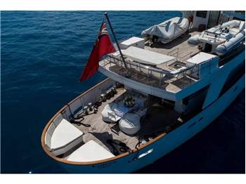 Camper & Nicholsons 40 Mt
