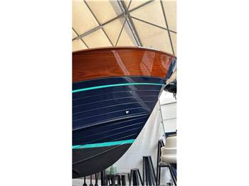 Nautica Esposito Futura Cabin 38