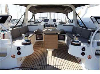 Beneteau OCEANIS 55