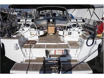 Beneteau OCEANIS 55