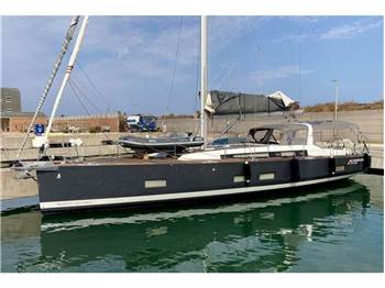 Beneteau OCEANIS 55