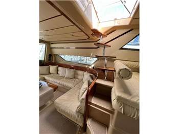 Ferretti 165