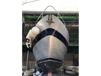 Pershing Pershing 76