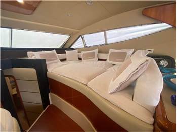 Ferretti 620