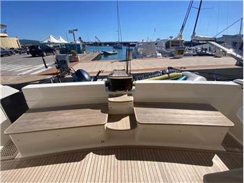 Ferretti 620