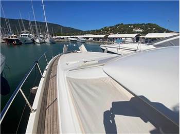 Ferretti 620