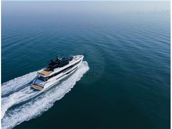 Gulf Craft Majesty 111