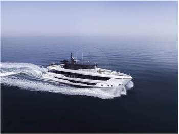 Gulf Craft Majesty 111