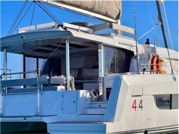 Bali Catamarans Bali 4.4