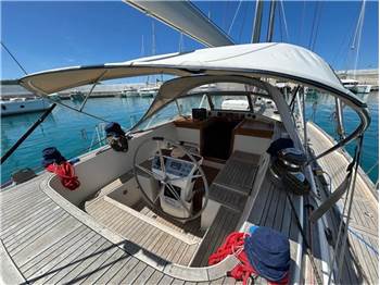 Hallberg Rassy 53