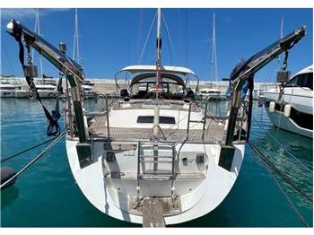 Hallberg Rassy 53