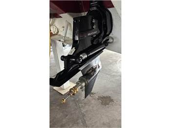 Magazzu 990 Striker