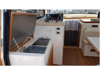 Di Donna Serapo 42 Cabin