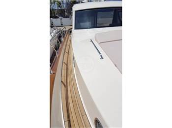 Di Donna Serapo 42 Cabin