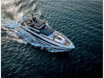 Gulf Craft Majesty 112