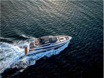 Gulf Craft Majesty 112