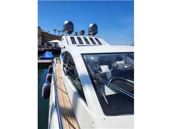 Azimut 68 S