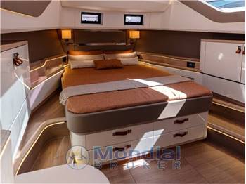 LEVEL YACHT 43ST