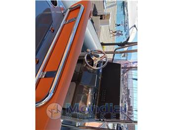 MARLIN BOAT 850 HD PRO GT