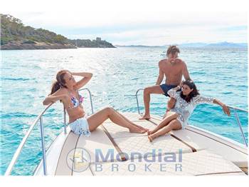 QUICKSILVER 875 SUNDECK