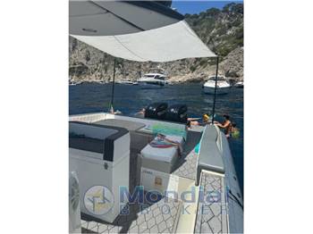 Gommone Revenger 28.70