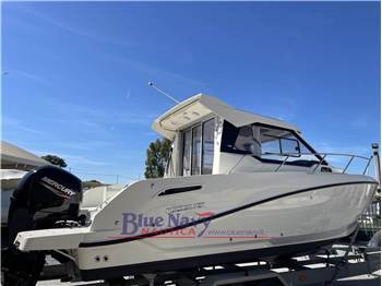 Quicksilver 705 Weekend (7,37mt) - in arrivo per questa stagione