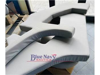 Zar Formenti 73 SkyDeck Limited + 220cv V6 Mercruiser