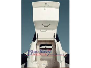 BREVA MARINE 800 - Gommone Premium 8,5m Made in Italy
