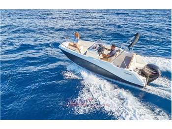 Quicksilver Activ 555 OPEN + 40 PRO MERCURY