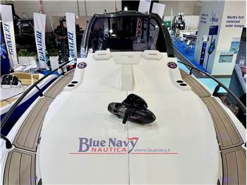 Ranieri Sauvage 34 - barca espositiva