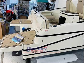 Quicksilver 805 Open+MERCURY 300 VERADO