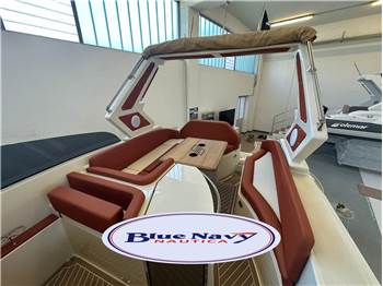 Solemar SX 30 con 2 x 250 cv V8 Mercury