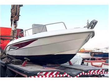 Barca 5.5mt con Yamaha 40/60 cv del 2012