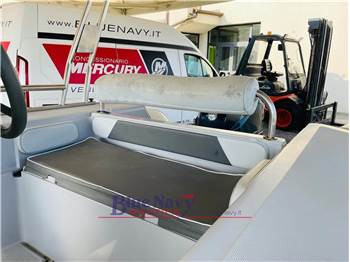 Master 570 Open+115cv Evinrude