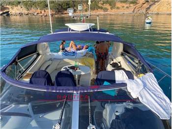 Cranchi Mediterranee 50 con 2x 715hp Volvo Penta